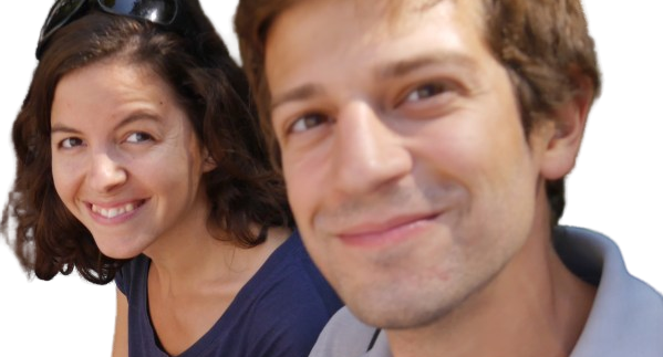 Touristes heureux